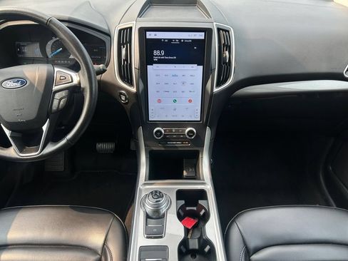 Used 2024 Ford Edge SEL AWD/4WD image 11