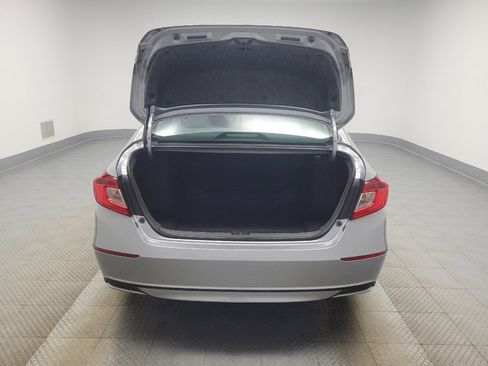 Used 2019 Honda Accord LX image 29