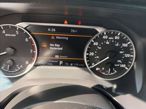 Used 2023 Nissan Rogue SL w/ SL Premium Package image 16