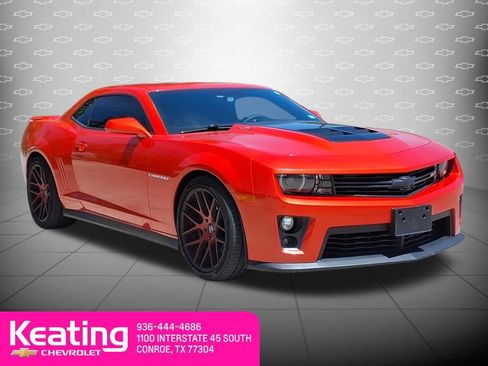Used 2013 Chevrolet Camaro ZL1 RWD image 3
