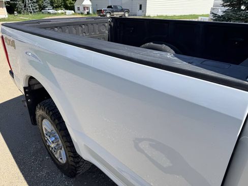 Used 2017 Ford F350 XLT w/ XLT Value Package AWD/4WD image 31