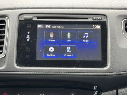 Used 2017 Honda HR-V EX image 23