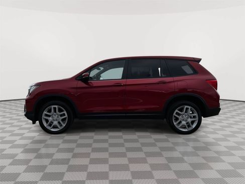 Certified 2024 Honda Passport EX-L image 3