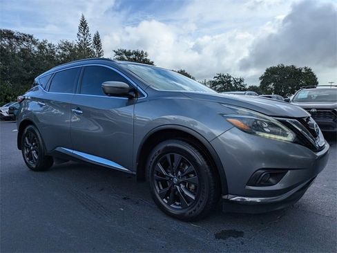 Used 2018 Nissan Murano SV w/ Premium Package image 2