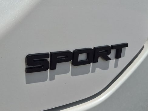 Certified 2025 Honda Pilot Sport image 30