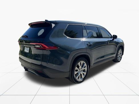 Used 2025 Toyota Grand Highlander AWD Hybrid image 9