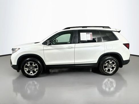 Used 2023 Honda Passport TrailSport image 5