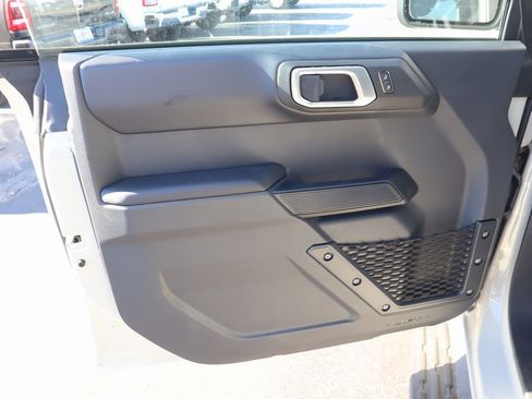 New 2025 Ford Bronco Outer Banks image 18