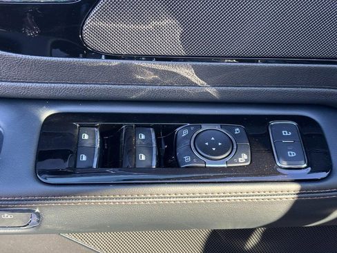 New 2026 Lincoln Aviator AWD image 18