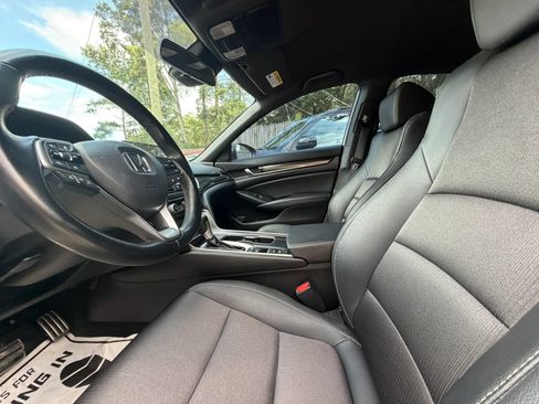 Used 2021 Honda Accord Sport image 25