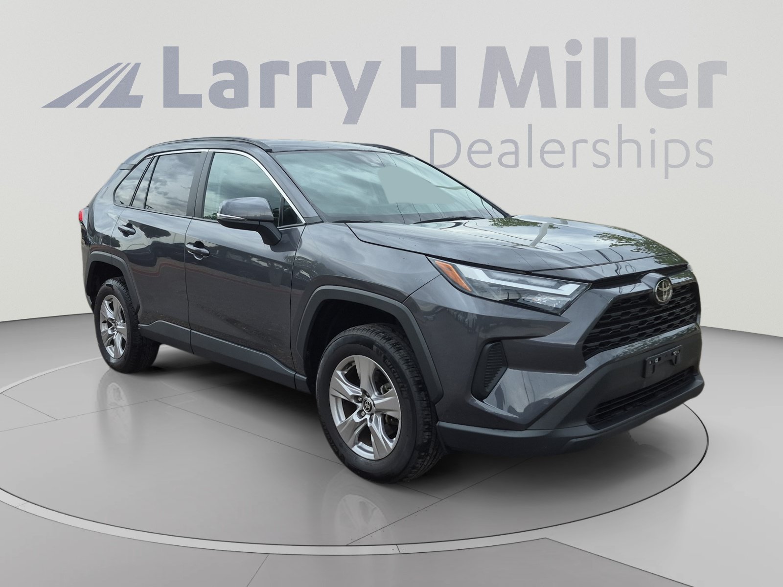 Certified 2025 Toyota RAV4 XLE AWD/4WD image 7