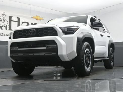 Used 2025 Toyota 4Runner TRD Off-Road Premium AWD/4WD image 57