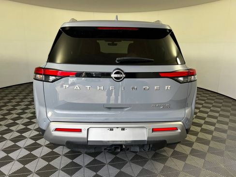 Used 2023 Nissan Pathfinder Platinum AWD/4WD image 6
