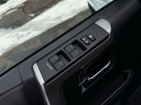 Used 2024 Toyota 4Runner SR5 image 11