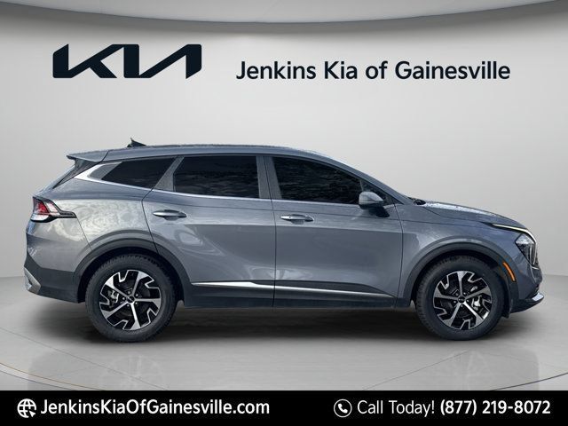 Used 2023 Kia Sportage EX FWD image 9