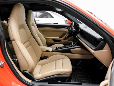 Used 2021 Porsche 911 Carrera S RWD image 40