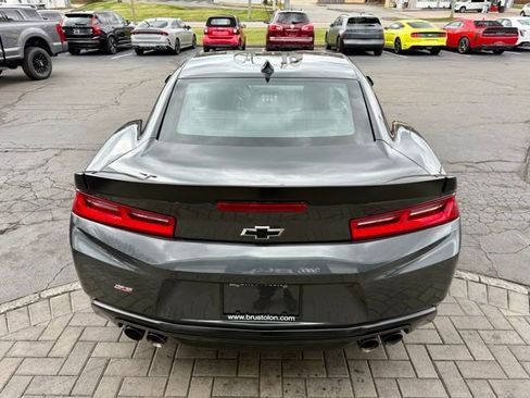 Used 2018 Chevrolet Camaro SS image 12