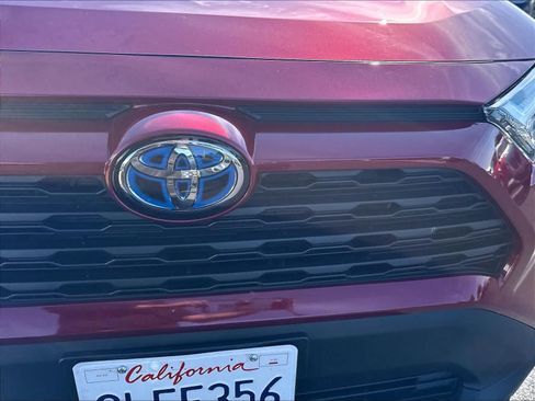 Used 2024 Toyota RAV4 XLE w/ Convenience Package AWD/4WD image 32