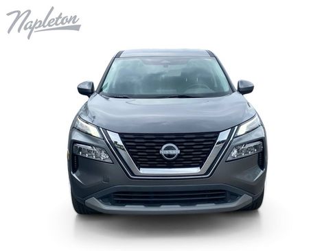 Used 2023 Nissan Rogue SV FWD image 9