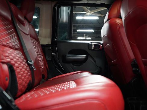 Used 2020 Jeep Wrangler Unlimited Sport AWD/4WD image 29