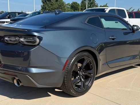 Used 2020 Chevrolet Camaro LT w/ RS Package RWD image 5