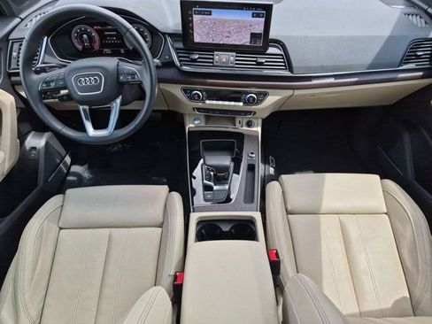 Certified 2023 Audi Q5 2.0T Premium Plus w/ Premium Plus Package AWD/4WD image 12