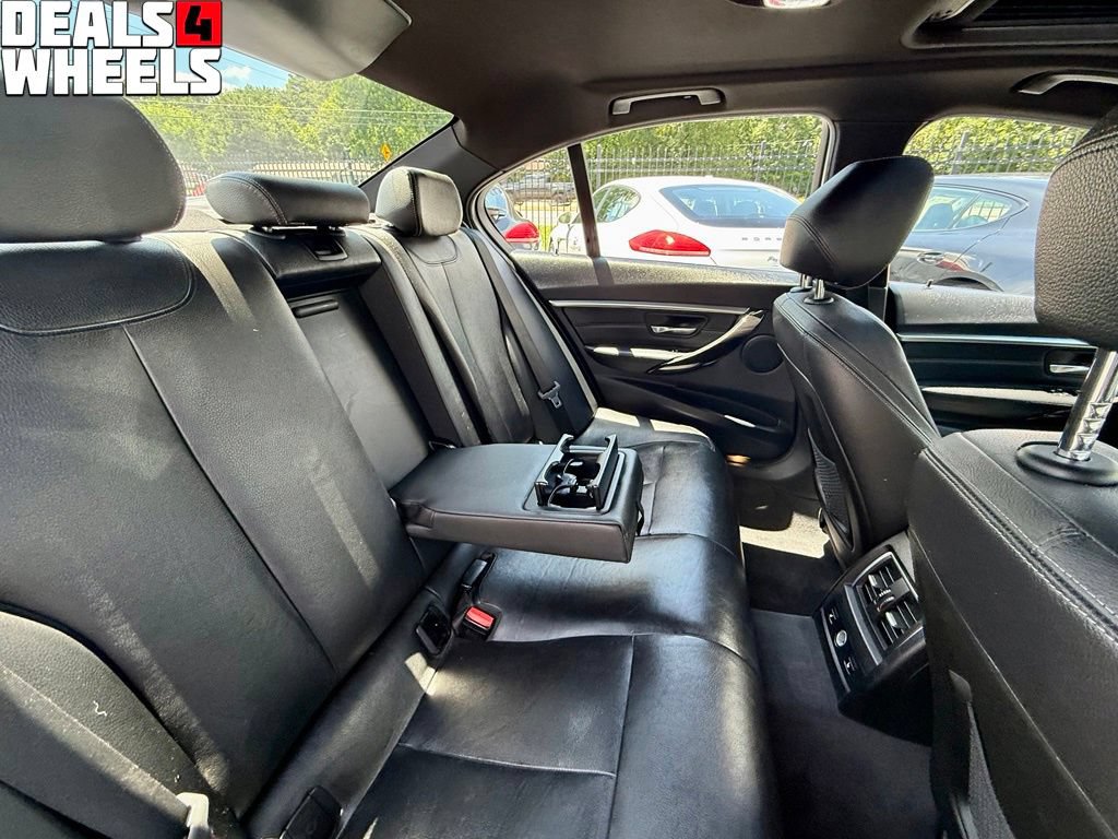 Used 2016 BMW 328i xDrive Sedan AWD/4WD image 32