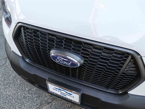 New 2025 Ford Transit 250 148 Medium Roof image 8