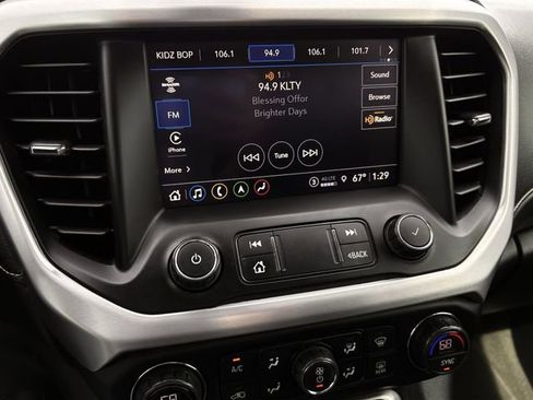 Used 2021 GMC Acadia SLT w/ Elevation Edition image 17