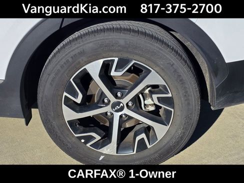 Certified 2024 Kia Sportage EX image 35