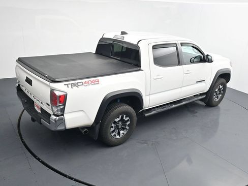 Used 2023 Toyota Tacoma TRD Off-Road AWD/4WD image 30