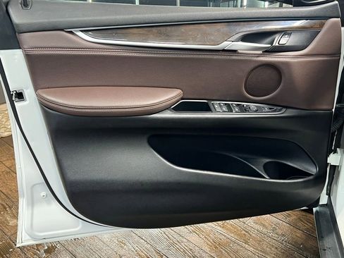 Used 2018 BMW X5 xDrive35i image 9