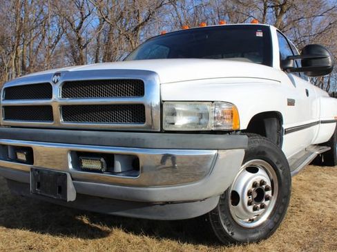 Used 1996 Dodge Ram 3500 Truck 2WD Club Cab image 14
