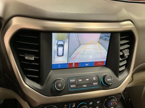 Used 2019 GMC Acadia Denali w/ Technology Package AWD/4WD image 20