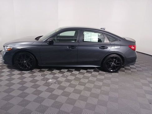 Used 2024 Honda Civic Sport image 4