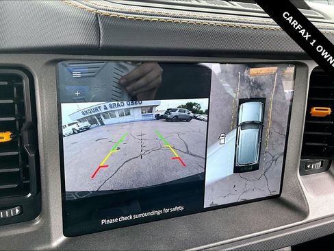 Used 2024 Ford Bronco Badlands AWD/4WD image 14