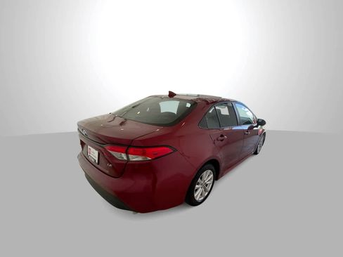 Certified 2024 Toyota Corolla LE w/ LE Convenience Package FWD image 8