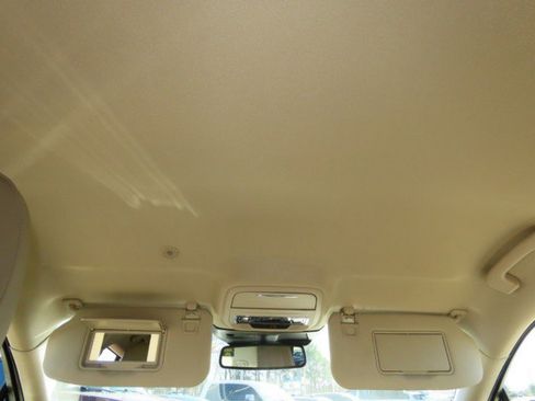 Used 2021 Lincoln Corsair FWD w/ Equipment Group 101A image 23