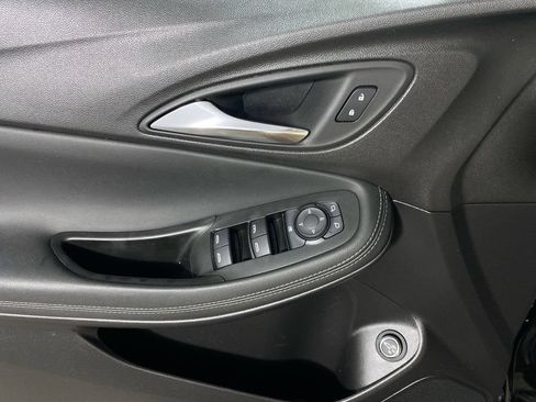 Certified 2023 Buick Encore GX Select w/ Experience Buick Package FWD image 13
