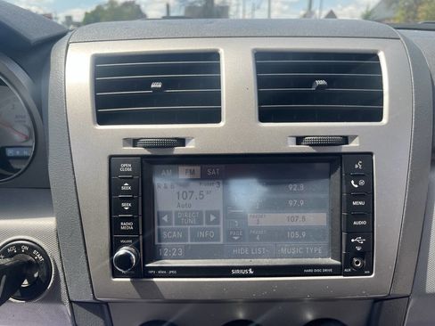 Used 2008 Dodge Avenger SXT w/ Sport Appearance Group image 17