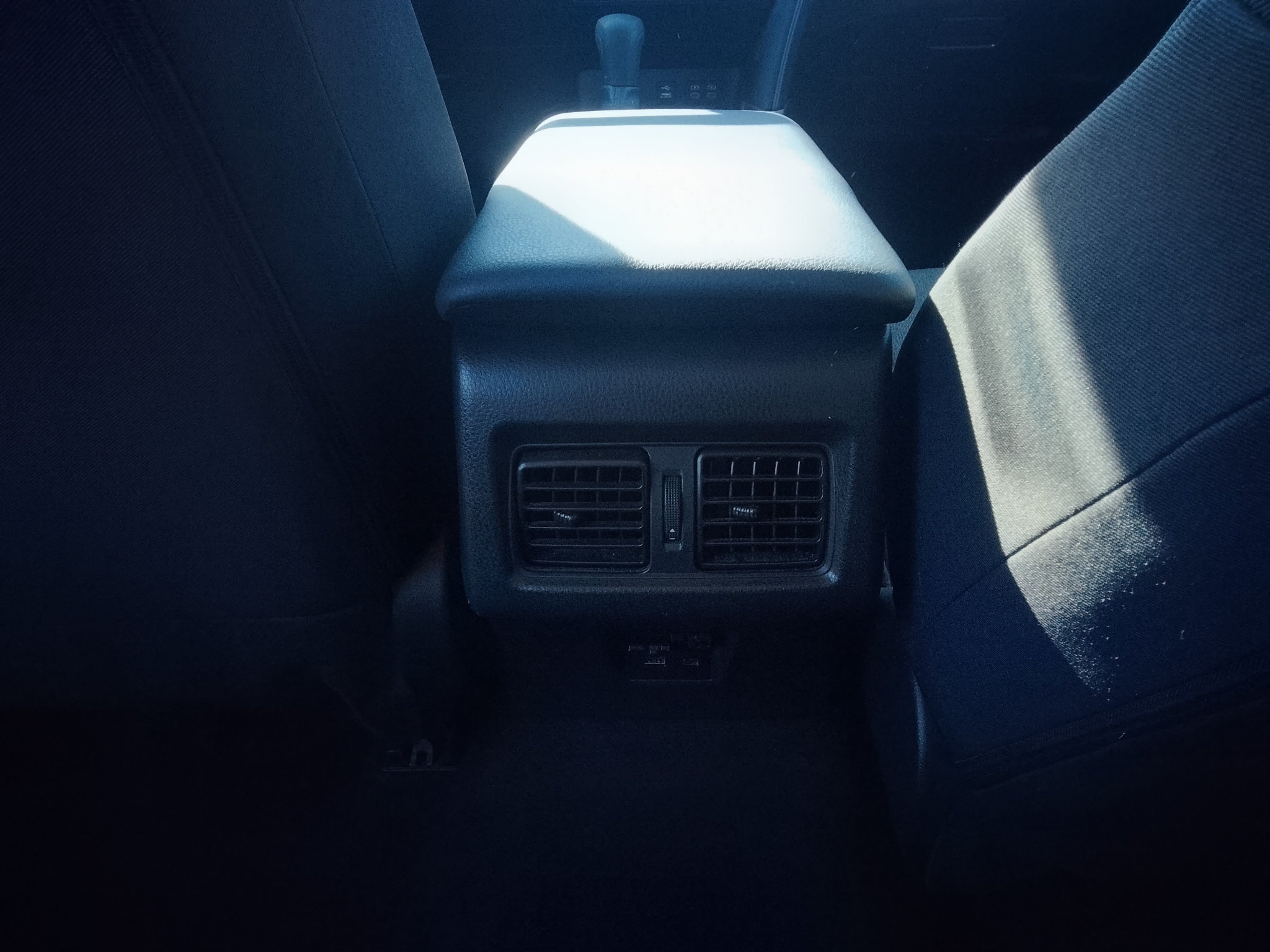 Used 2025 Toyota Camry LE FWD image 11