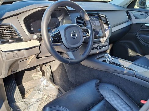 Used 2023 Volvo XC90 B6 Ultimate image 6