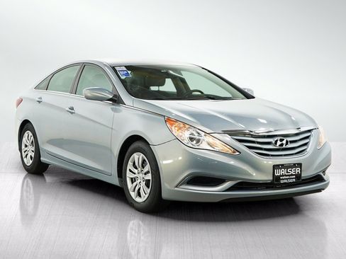 Used 2011 Hyundai Sonata GLS FWD image 7