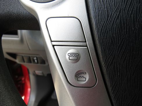 Used 2014 Toyota Prius V Two FWD image 16