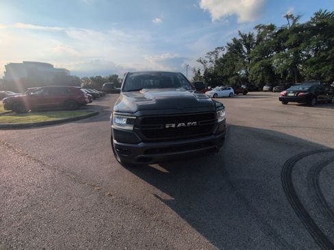 Used 2021 RAM 1500 Laramie w/ Sport Appearance Package AWD/4WD image 19