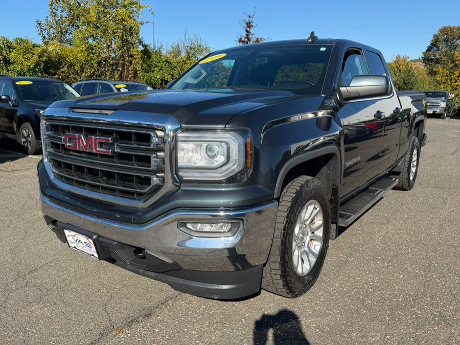 Used 2019 GMC Sierra 1500 SLE w/ SLE Value Package AWD/4WD image 1