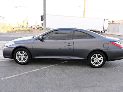 Used 2008 Toyota Solara SE FWD image 3