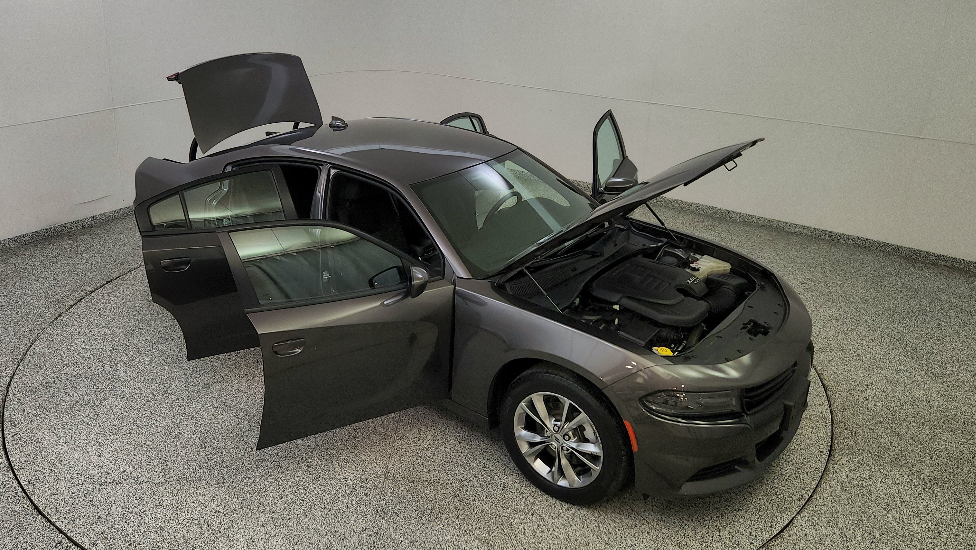 Used 2021 Dodge Charger SXT w/ Driver Convenience Group AWD/4WD image 16