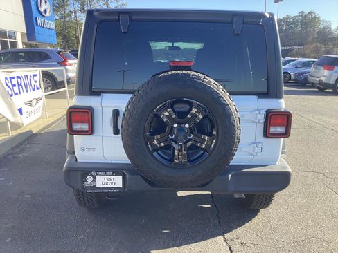 Used 2021 Jeep Wrangler Unlimited Sport image 6