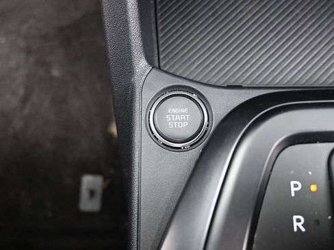 Used 2025 Kia K4 LXS image 21